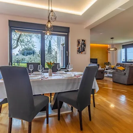 Villa Kuca Za Odmor - Gala,