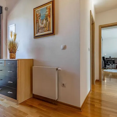 Kuca Za Odmor - Gala, Pola